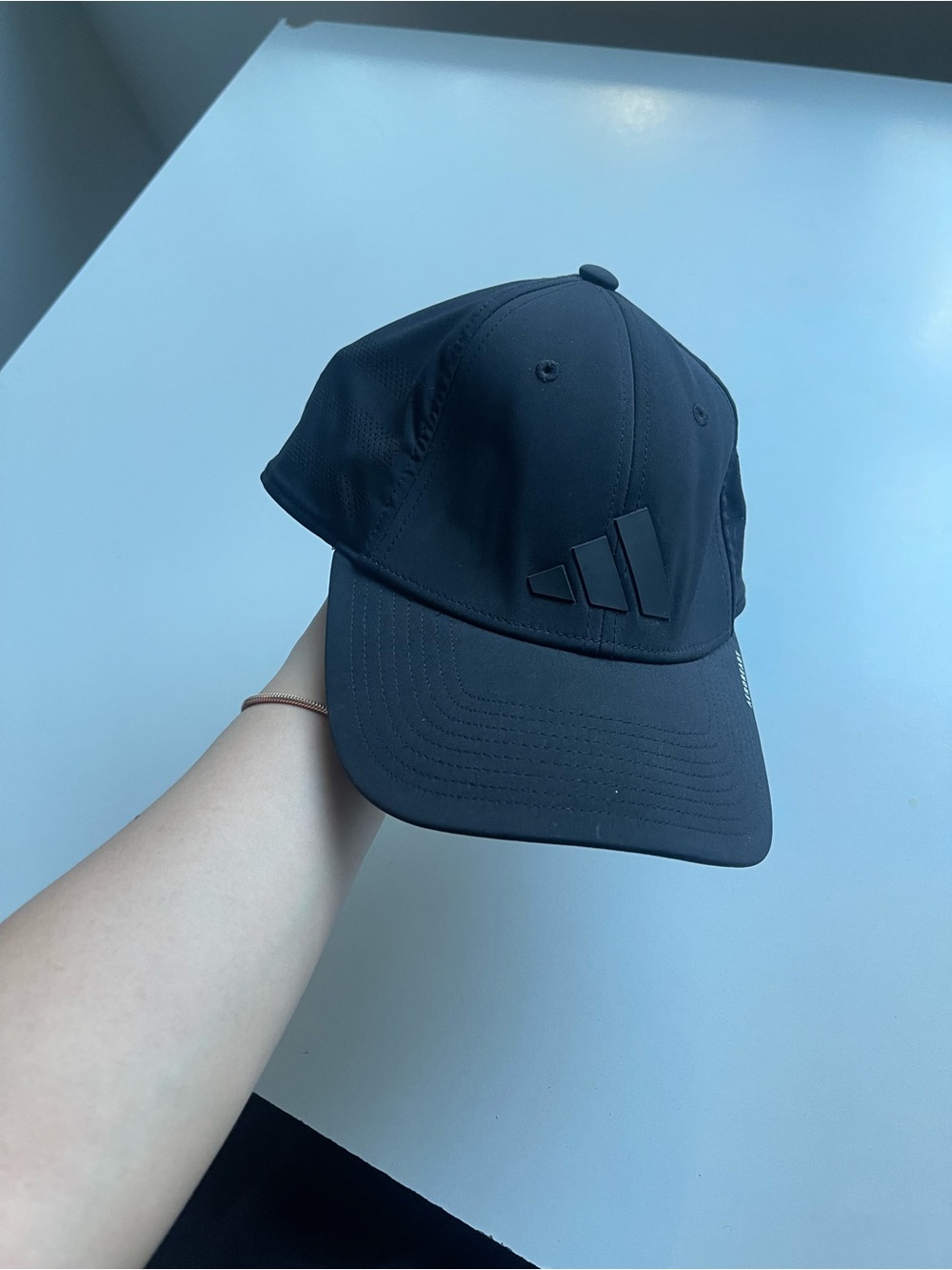 New Balance Men's Black Performance Baseball Cap